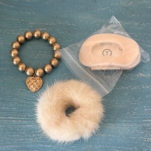 Linda Richards cream mink scrunchie with FREE accessories